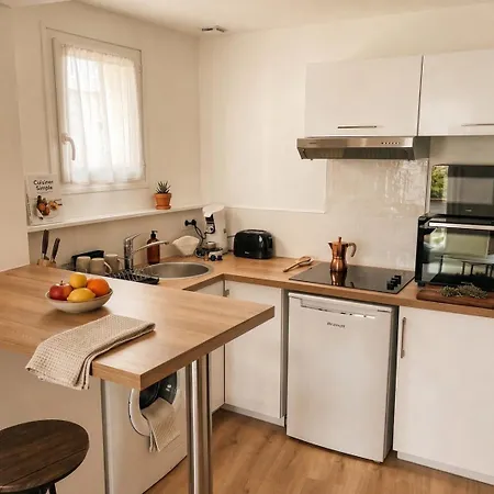 Terra Cosy Et Calme Proche Du Centre Avec Parking Tv Et Wifi Apartment La Rochelle (Charente-Maritime)