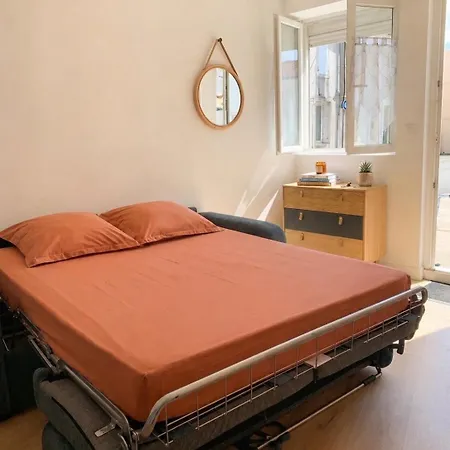 Terra Cosy Et Calme Proche Du Centre Avec Parking Tv Et Wifi Apartment
